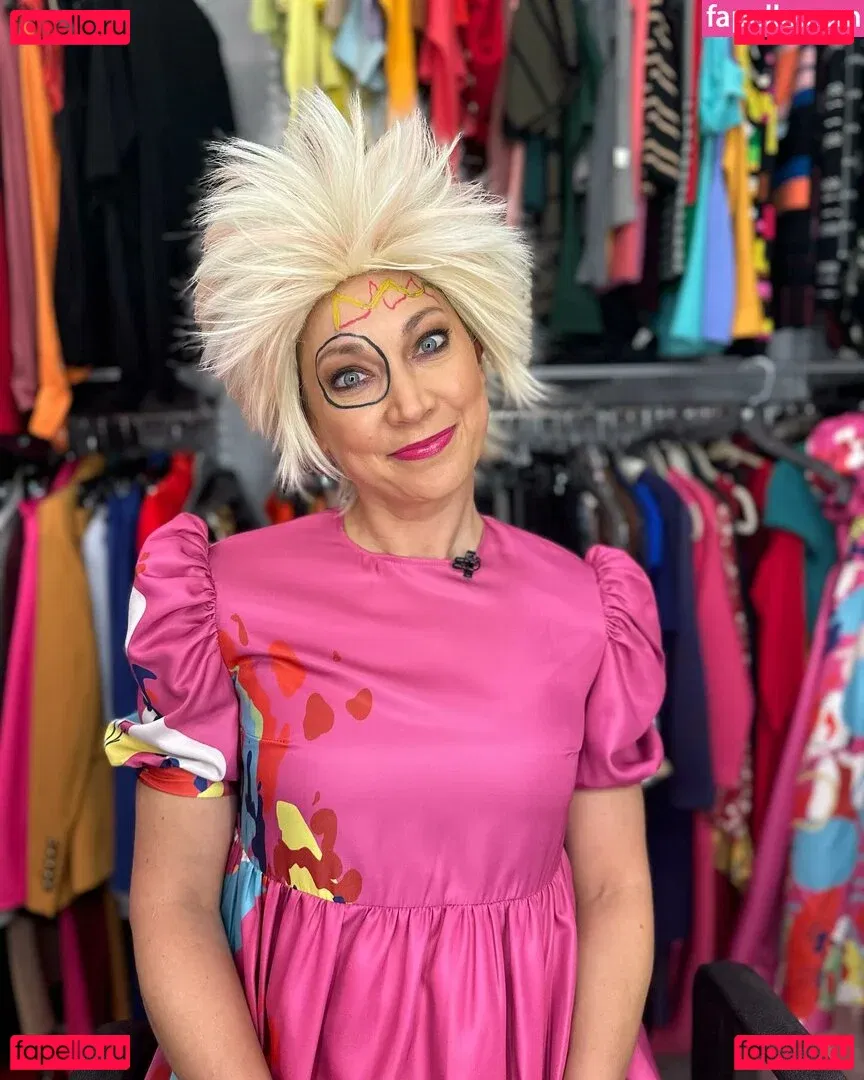 Hot News Weather Babes Onlyfans Photo Gallery 