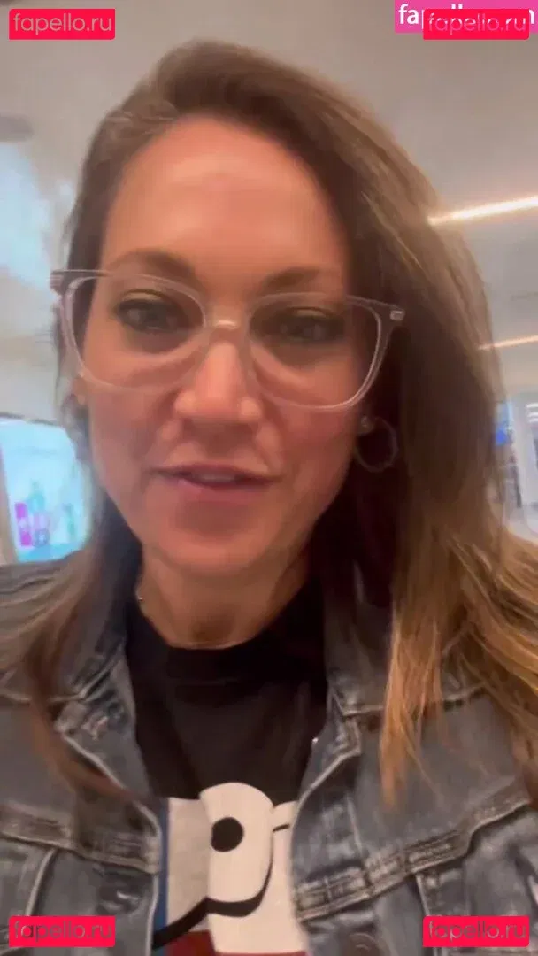 Hot News Weather Babes Onlyfans Photo Gallery 