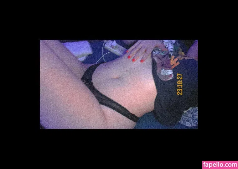 Azuleish Onlyfans Photo Gallery 