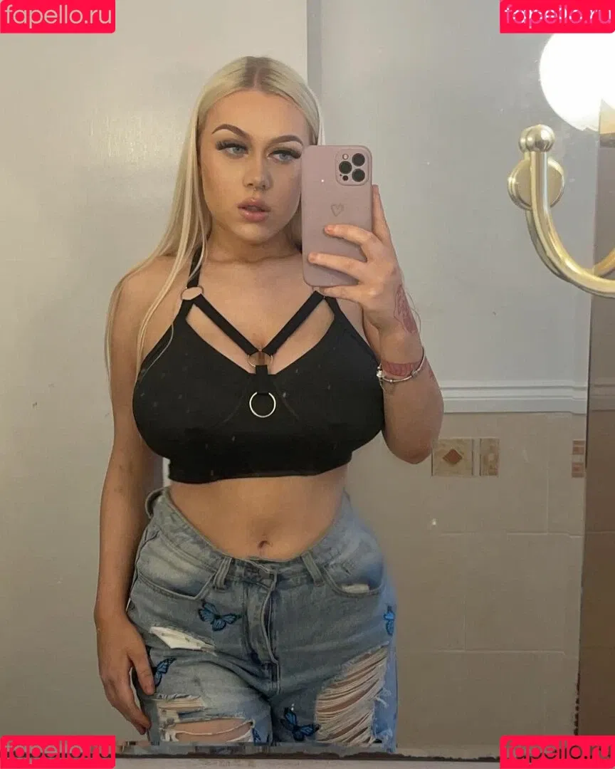 Emma H Onlyfans Photo Gallery 