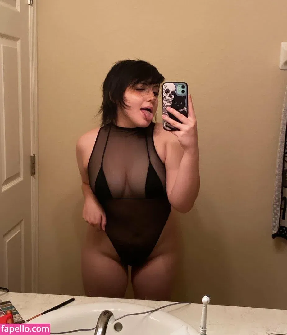 Logan_3x3 Onlyfans Photo Gallery 