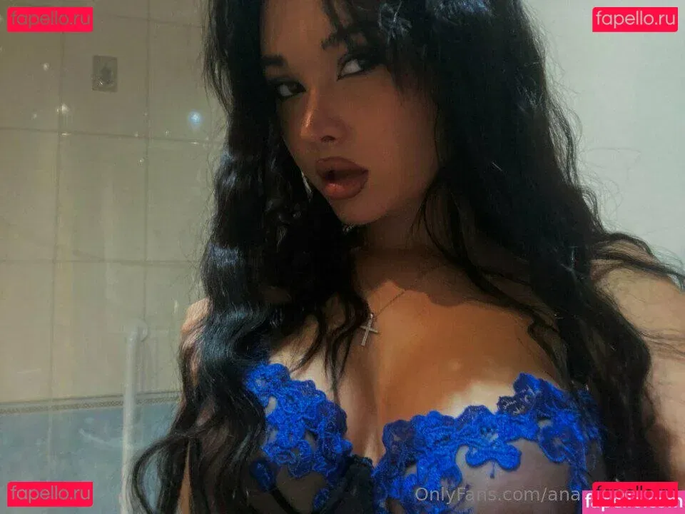 Ana Whiterose Onlyfans Photo Gallery 