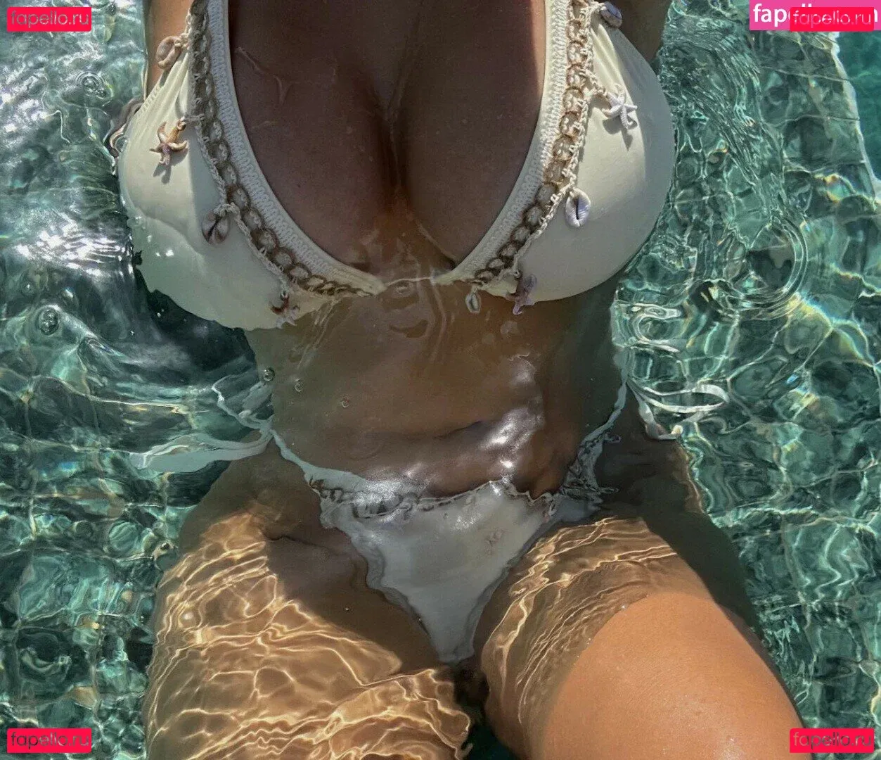 Ana Whiterose Onlyfans Photo Gallery 