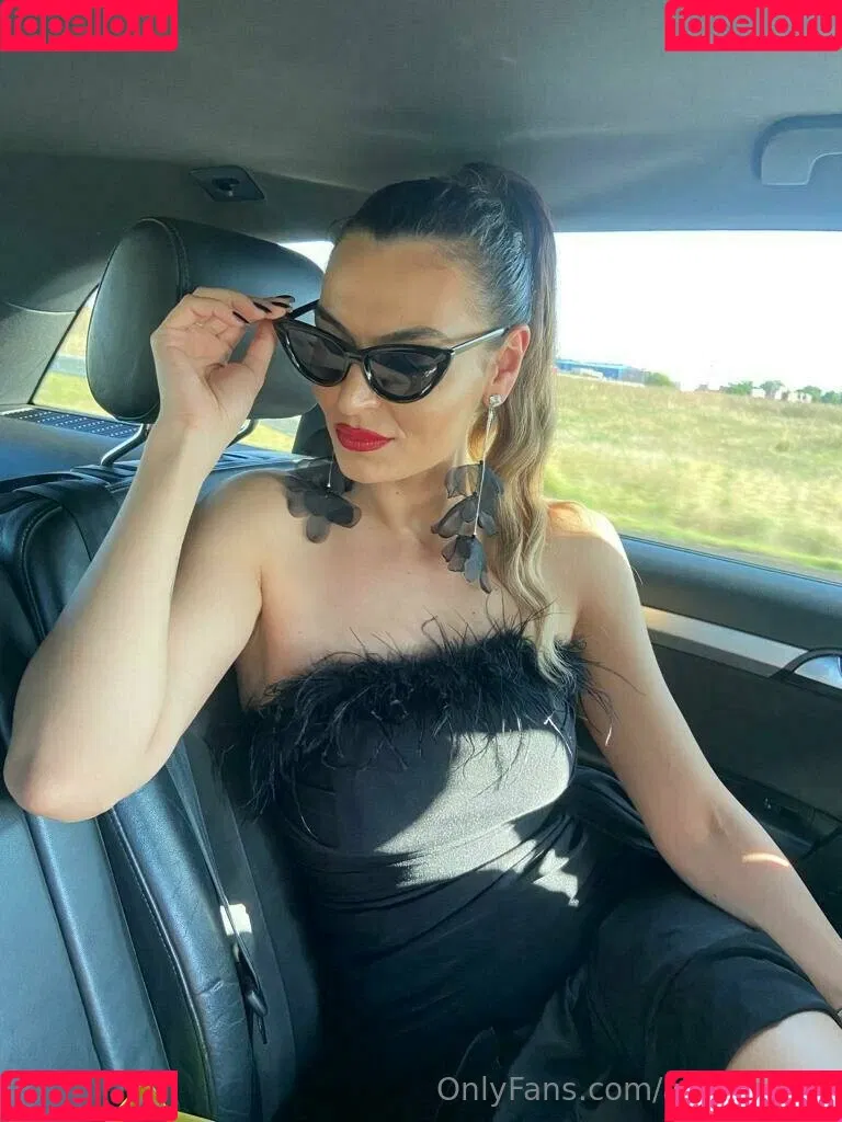 allysson69 Onlyfans Photo Gallery 