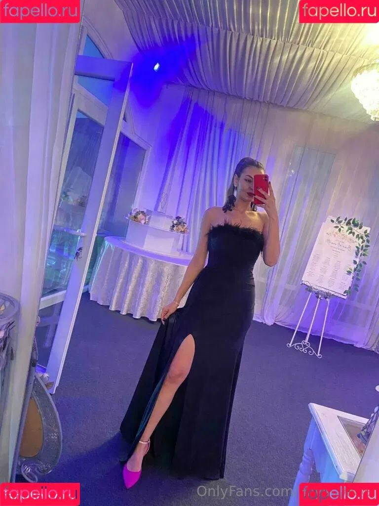 allysson69 Onlyfans Photo Gallery 