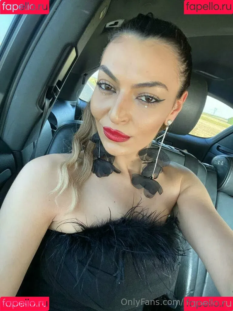 allysson69 Onlyfans Photo Gallery 