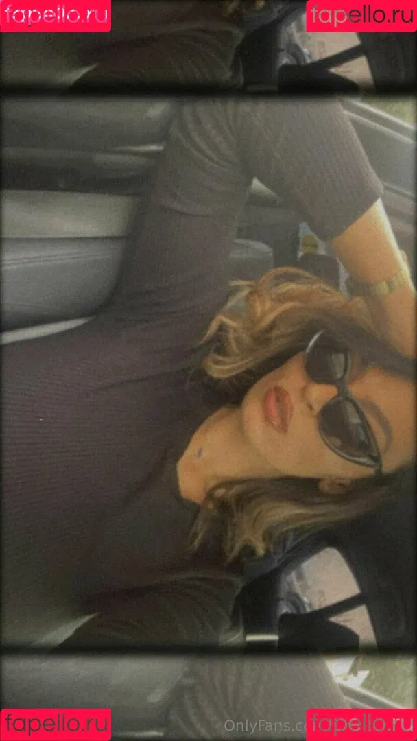 allysson69 Onlyfans Photo Gallery 