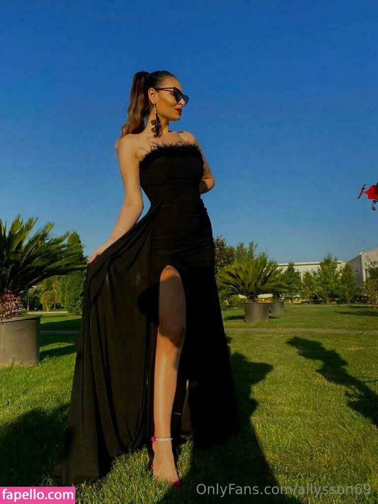 allysson69 Onlyfans Photo Gallery 