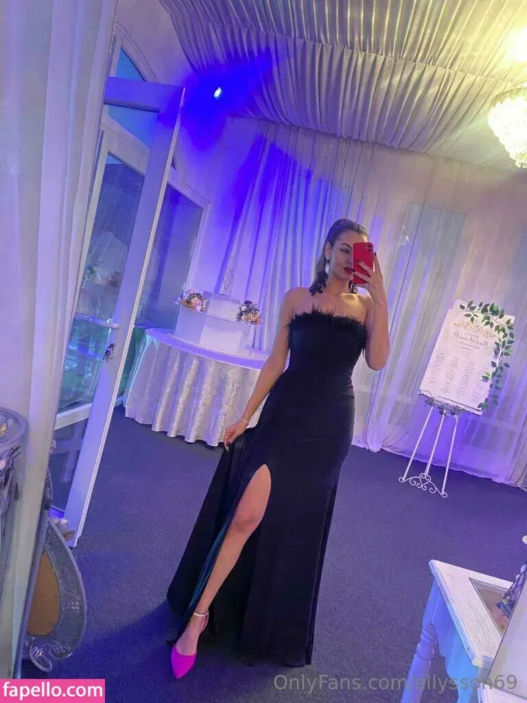 allysson69 Onlyfans Photo Gallery 