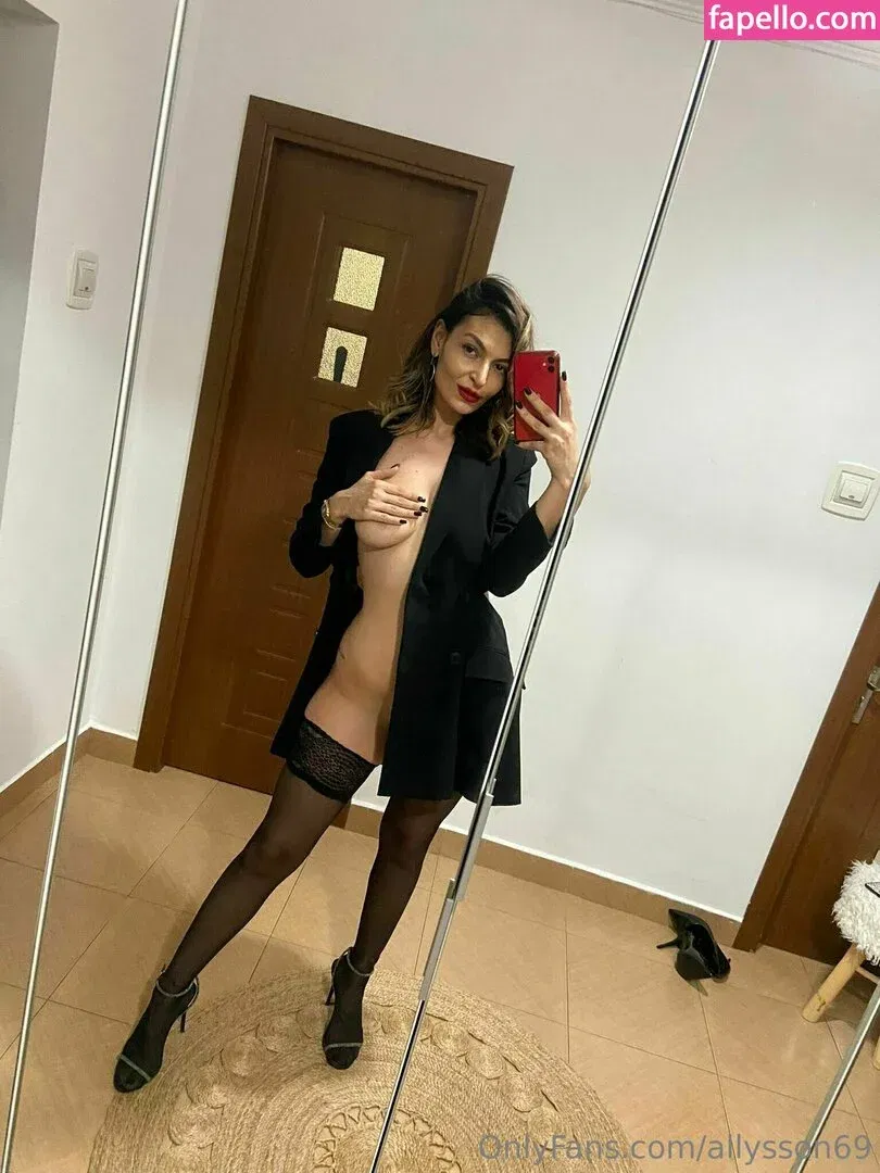 allysson69 Onlyfans Photo Gallery 