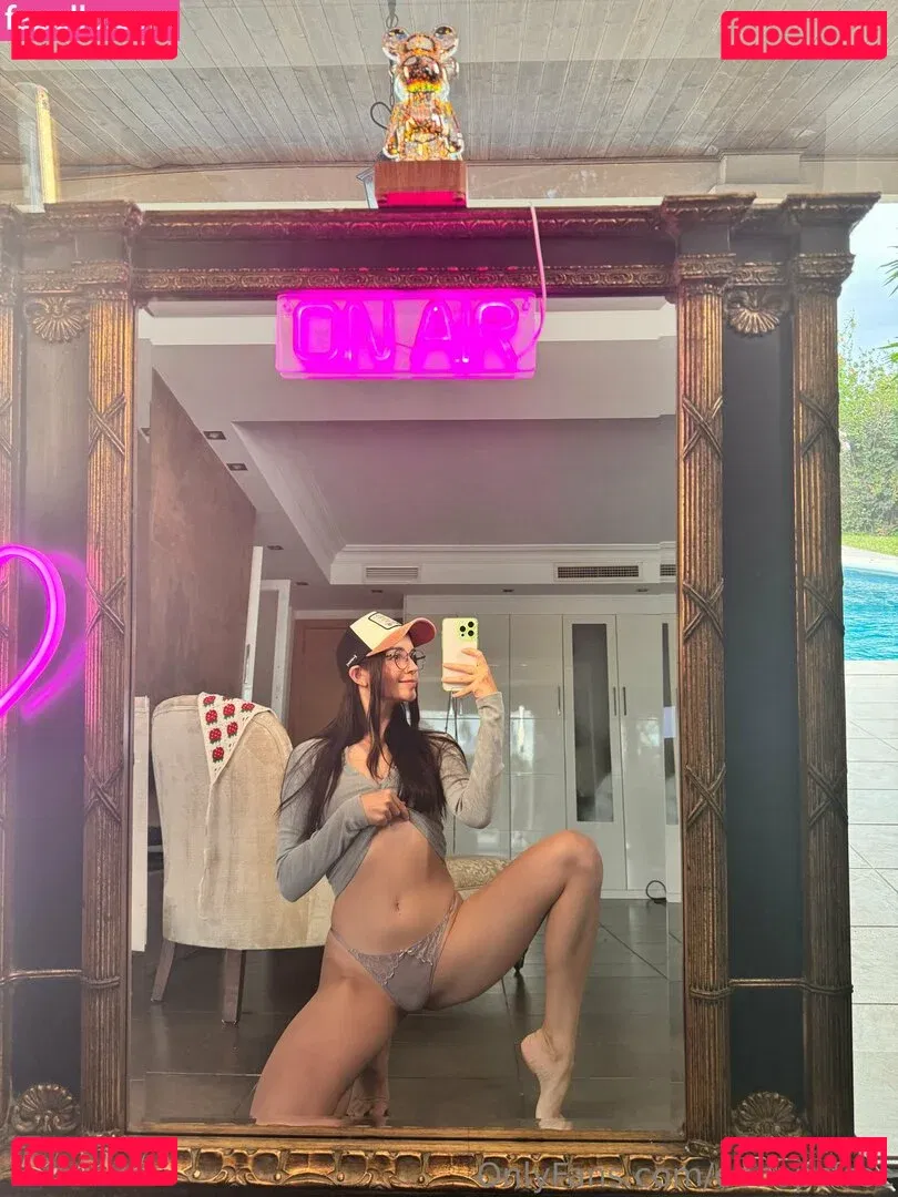 eva_oopsy Onlyfans Photo Gallery 