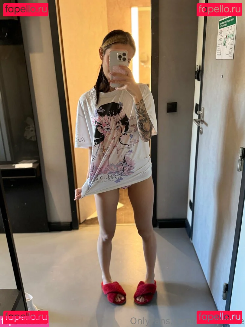 eva_oopsy Onlyfans Photo Gallery 