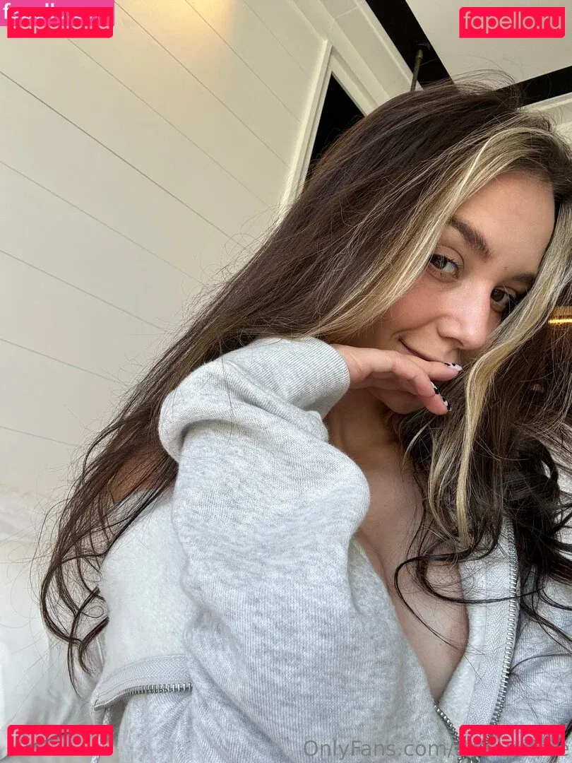 eva_oopsy Onlyfans Photo Gallery 