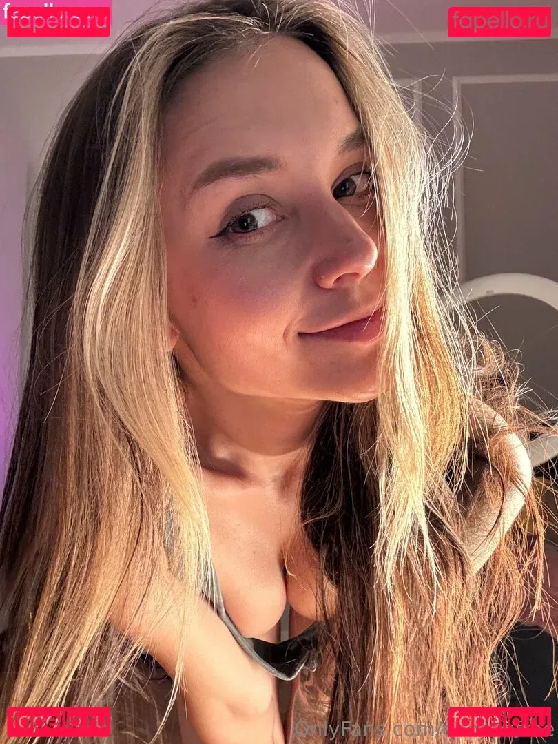 eva_oopsy Onlyfans Photo Gallery 