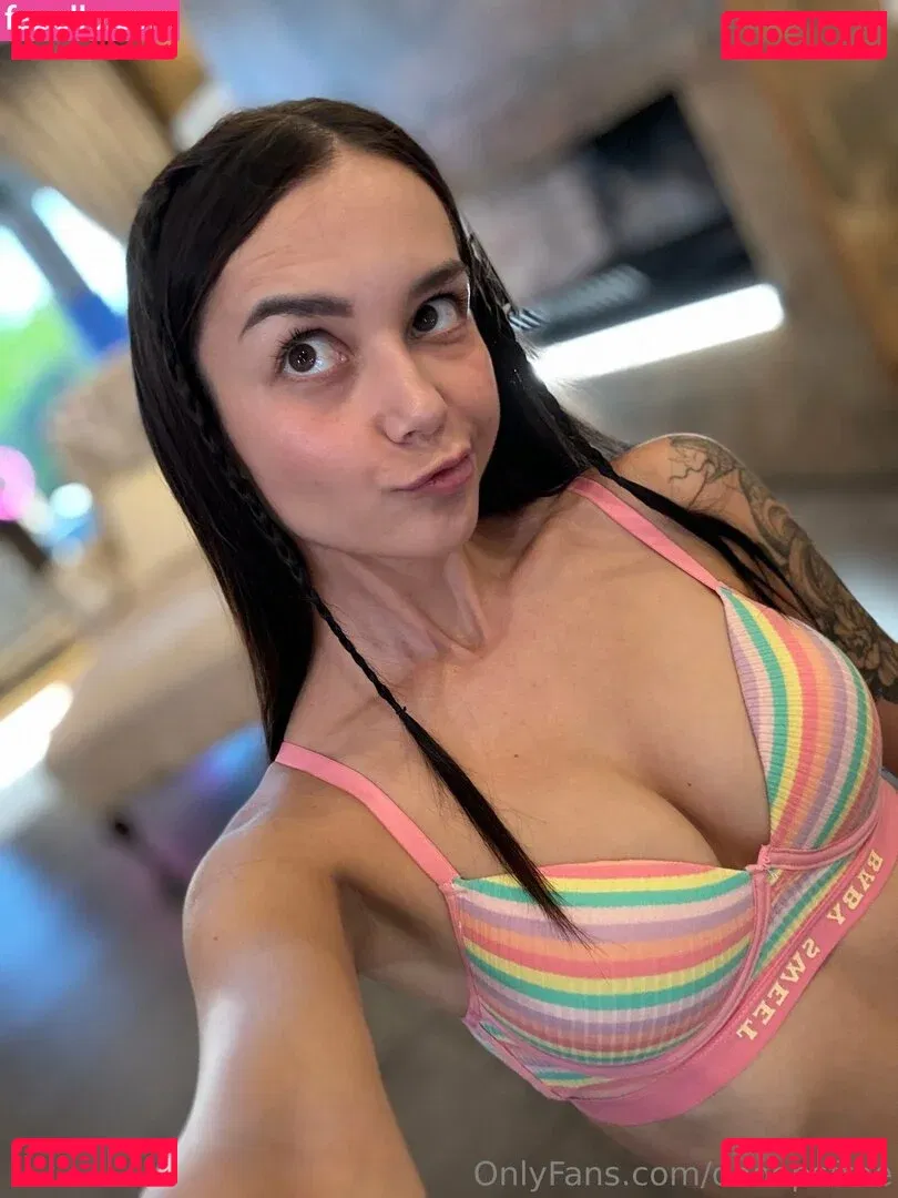 eva_oopsy Onlyfans Photo Gallery 