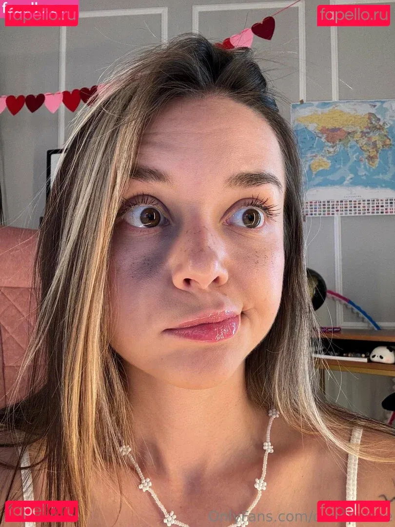 eva_oopsy Onlyfans Photo Gallery 