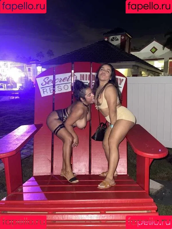 TanlinesNGoodTimes Onlyfans Photo Gallery 