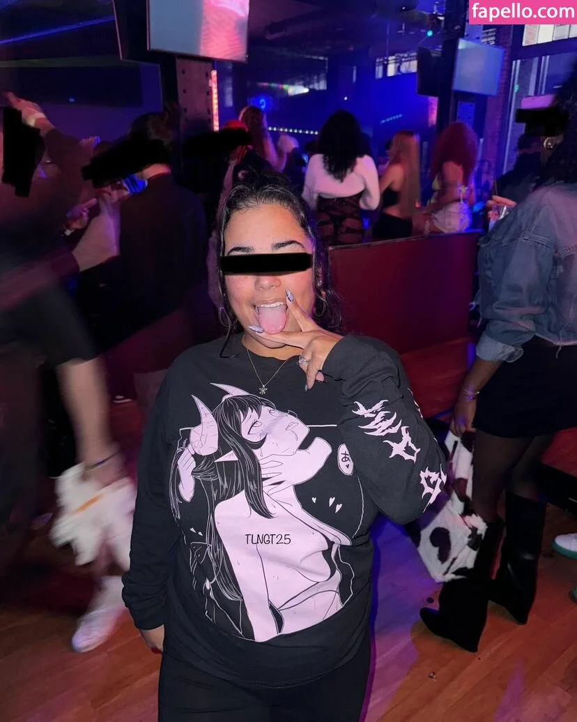 TanlinesNGoodTimes Onlyfans Photo Gallery 