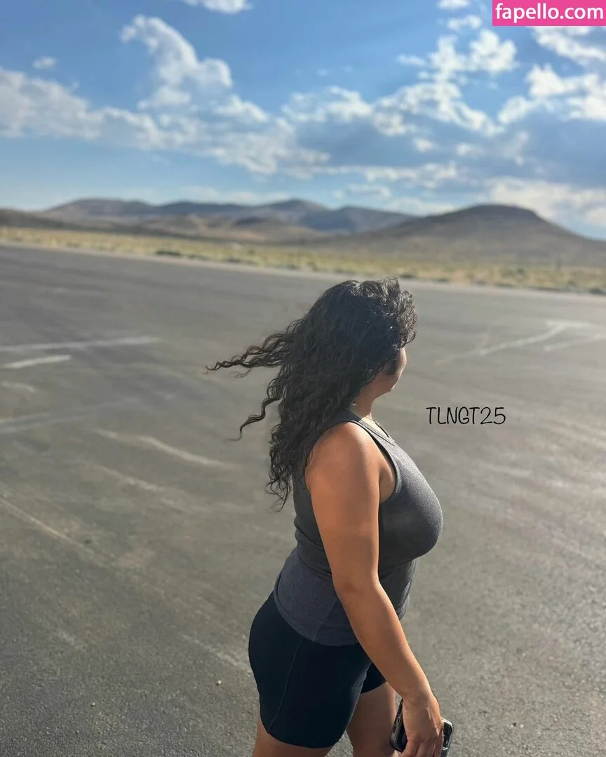 TanlinesNGoodTimes Onlyfans Photo Gallery 