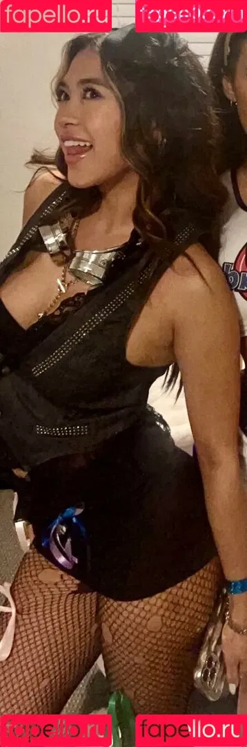Krischelle Delgado Onlyfans Photo Gallery 