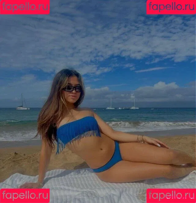 Krischelle Delgado Onlyfans Photo Gallery 