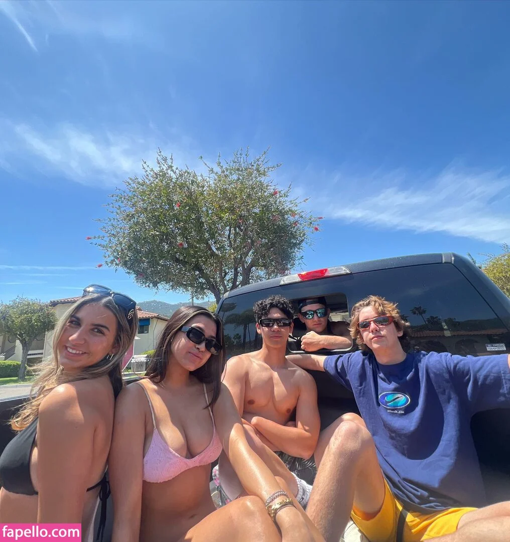 Krischelle Delgado Onlyfans Photo Gallery 