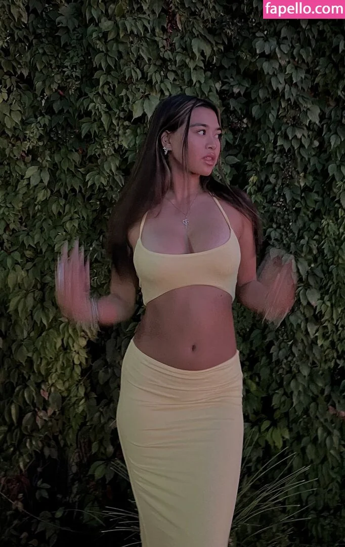 Krischelle Delgado Onlyfans Photo Gallery 