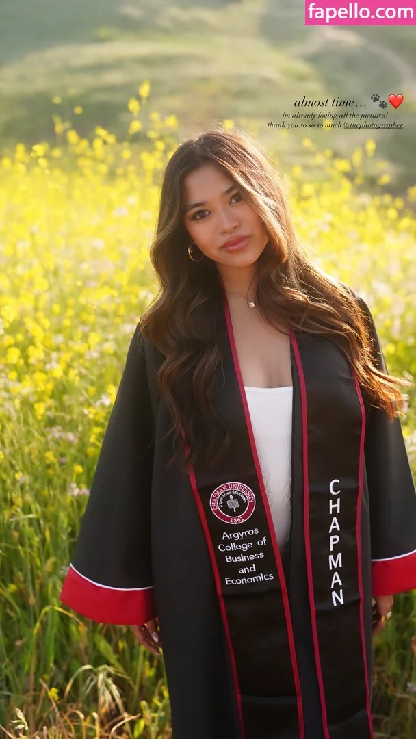 Krischelle Delgado Onlyfans Photo Gallery 