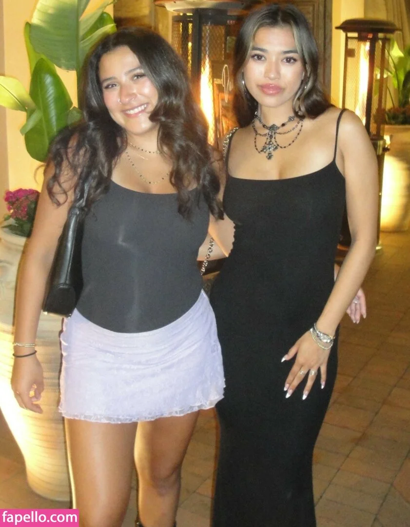 Krischelle Delgado Onlyfans Photo Gallery 