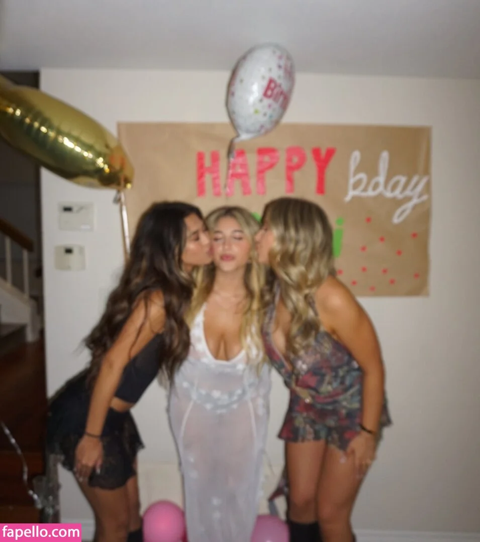 Krischelle Delgado Onlyfans Photo Gallery 