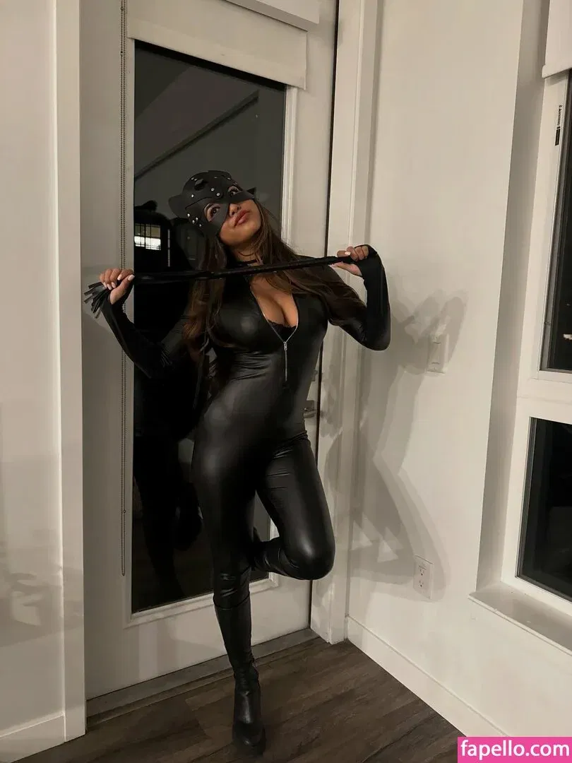 Krischelle Delgado Onlyfans Photo Gallery 