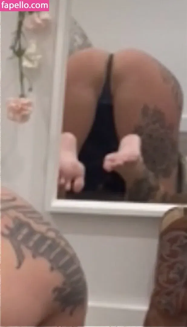 Detailing Girl Onlyfans Photo Gallery 