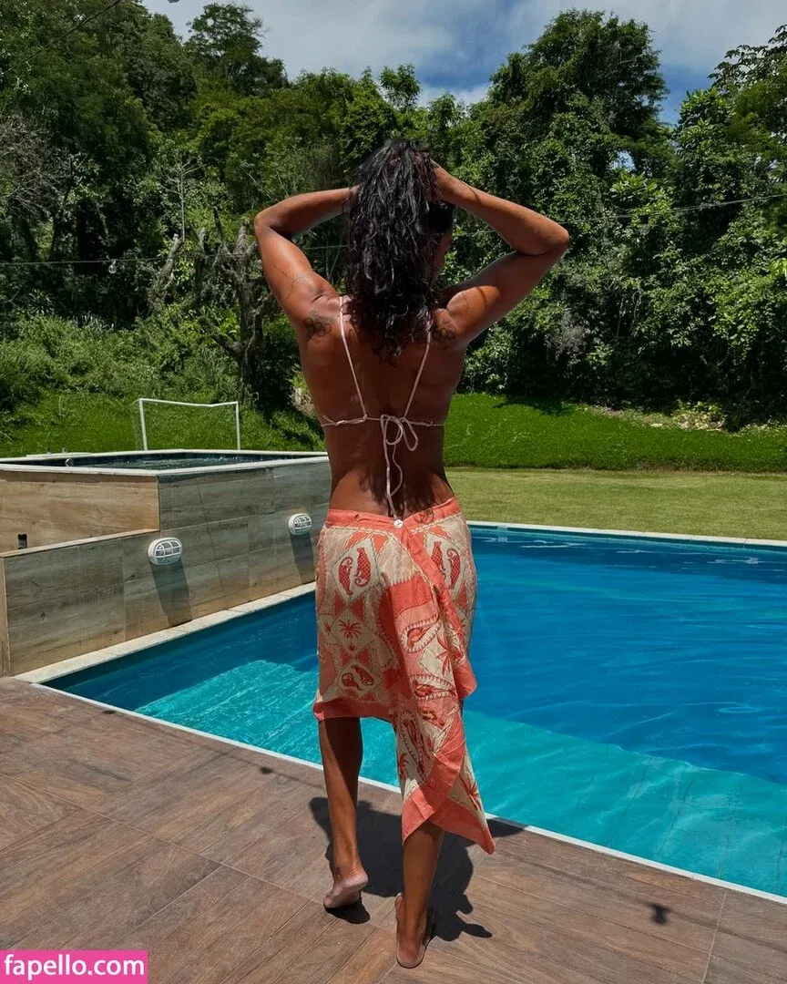 Paula Pequeno Onlyfans Photo Gallery 