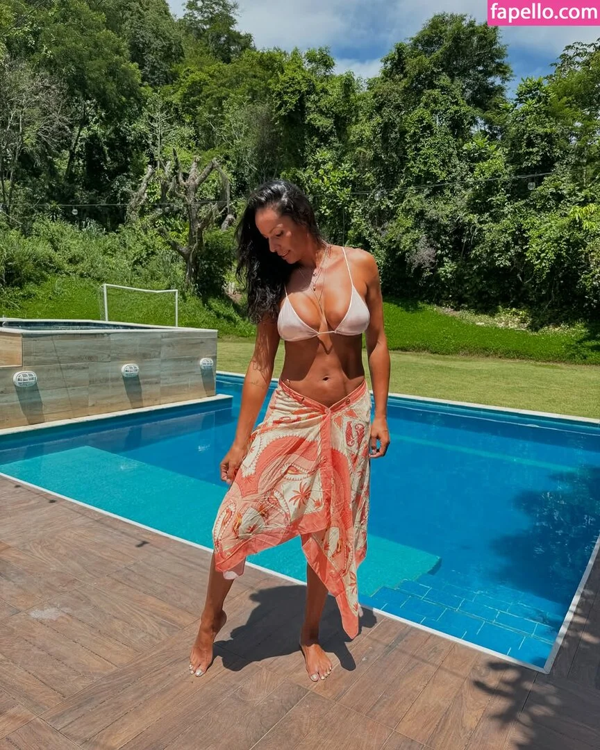 Paula Pequeno Onlyfans Photo Gallery 