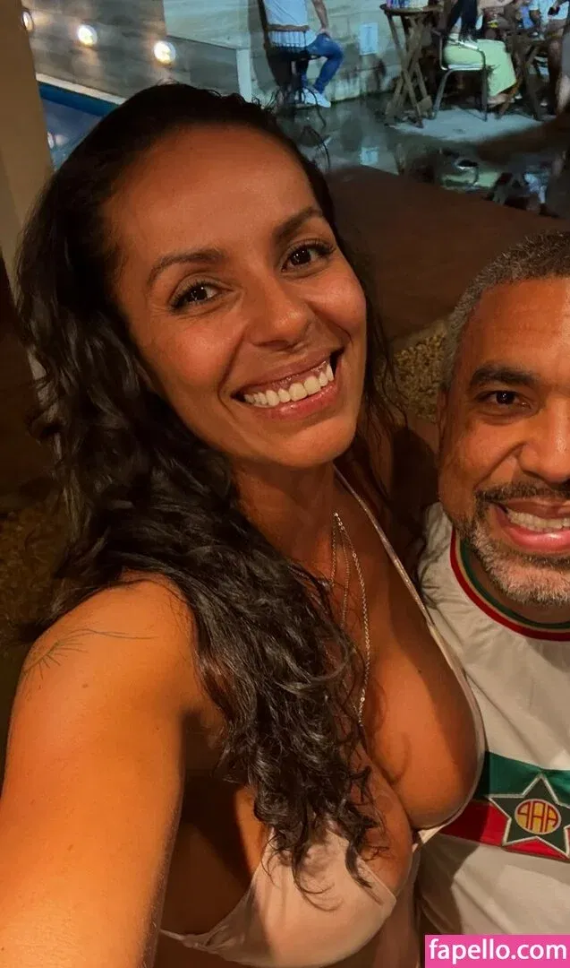 Paula Pequeno Onlyfans Photo Gallery 