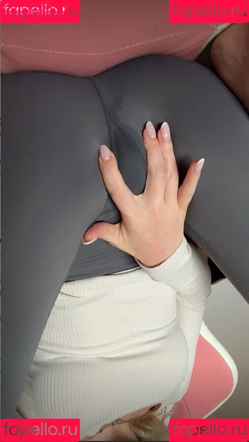 Bellaraee Onlyfans Photo Gallery 
