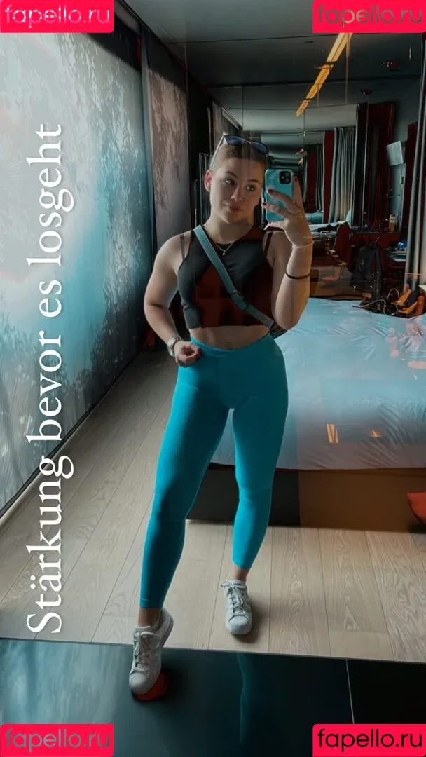 alisa_mach Onlyfans Photo Gallery 