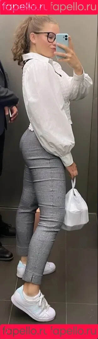 alisa_mach Onlyfans Photo Gallery 