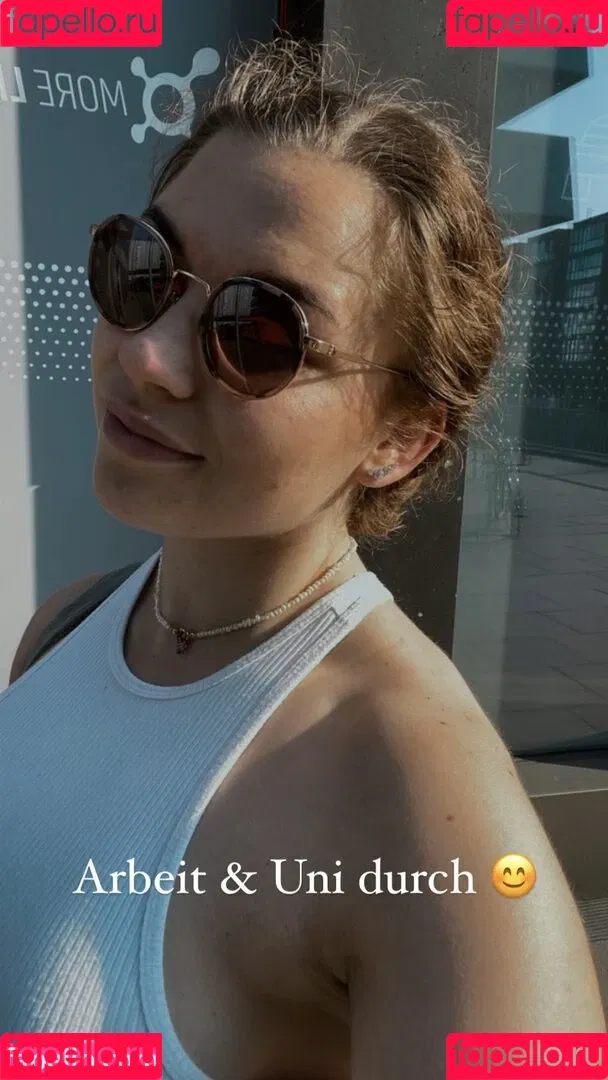 alisa_mach Onlyfans Photo Gallery 