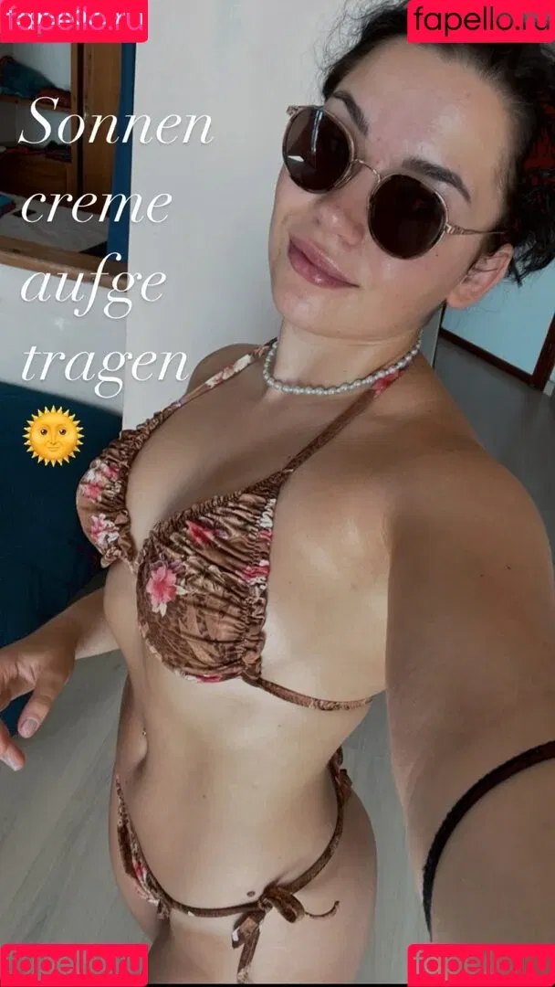 alisa_mach Onlyfans Photo Gallery 
