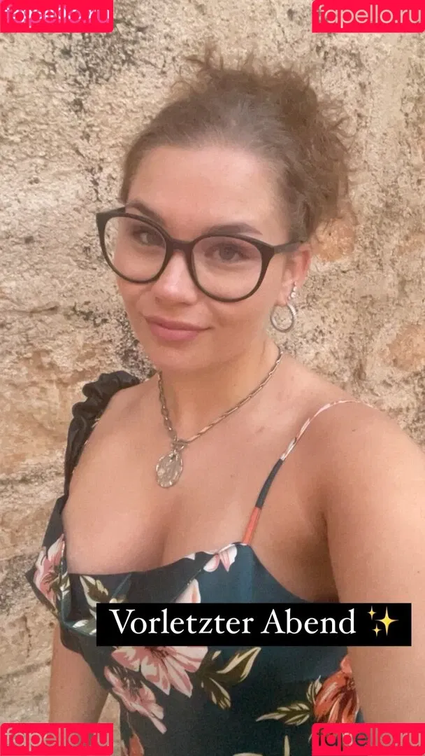 alisa_mach Onlyfans Photo Gallery 