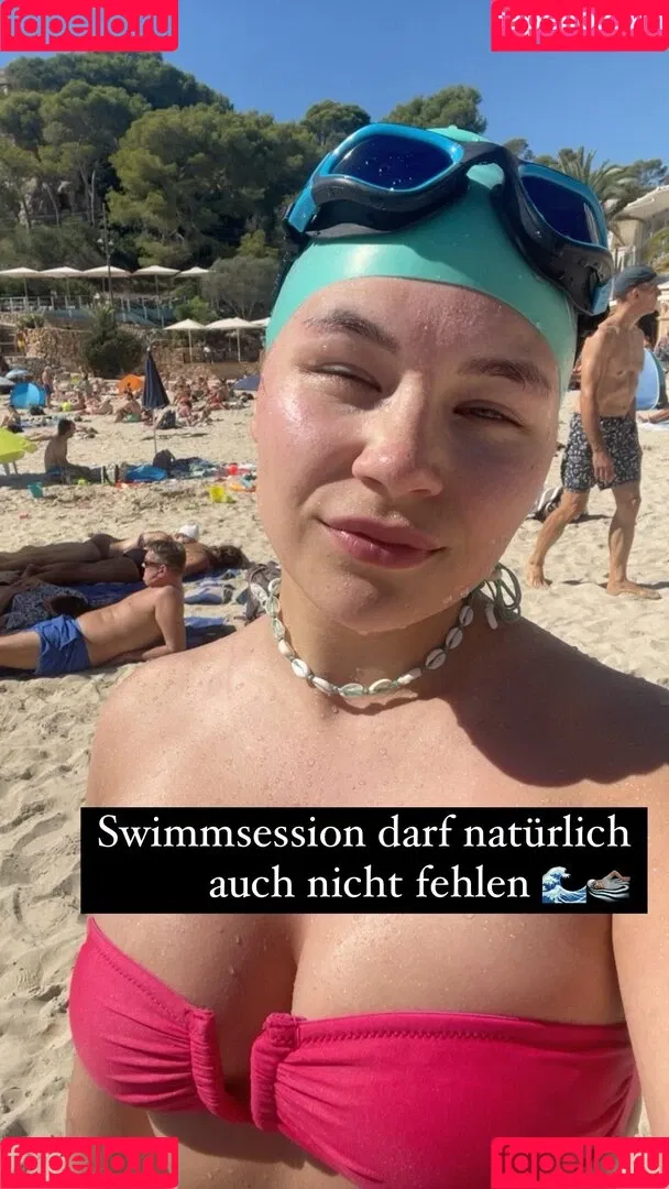alisa_mach Onlyfans Photo Gallery 