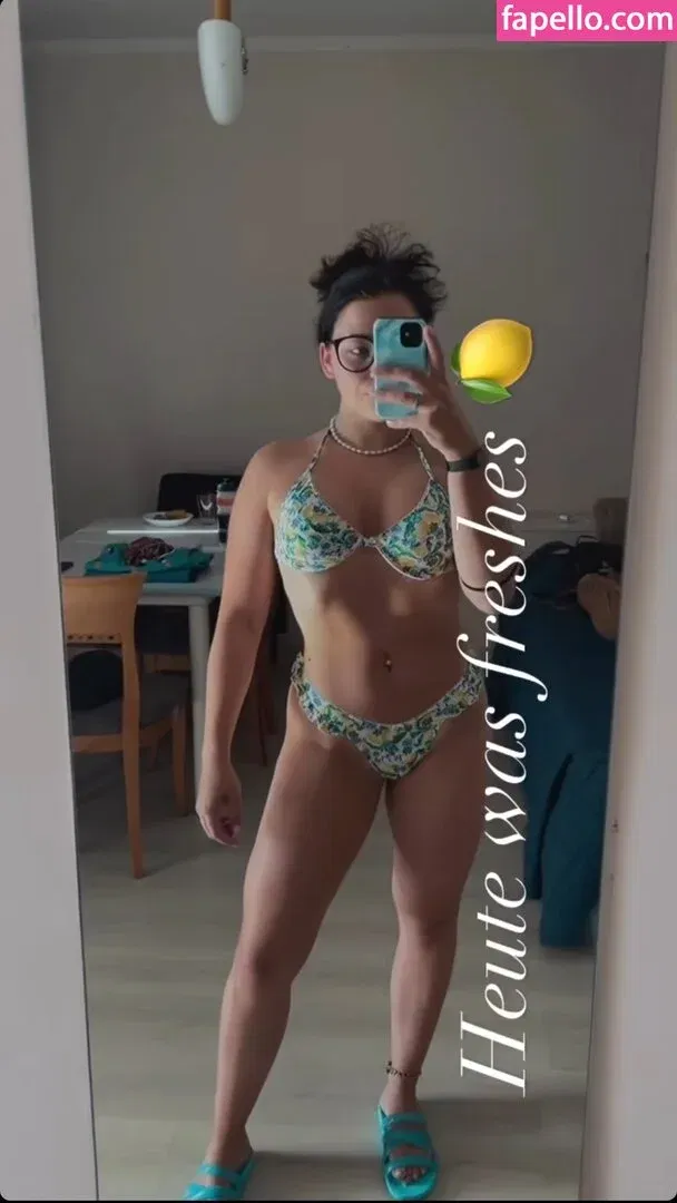 alisa_mach Onlyfans Photo Gallery 