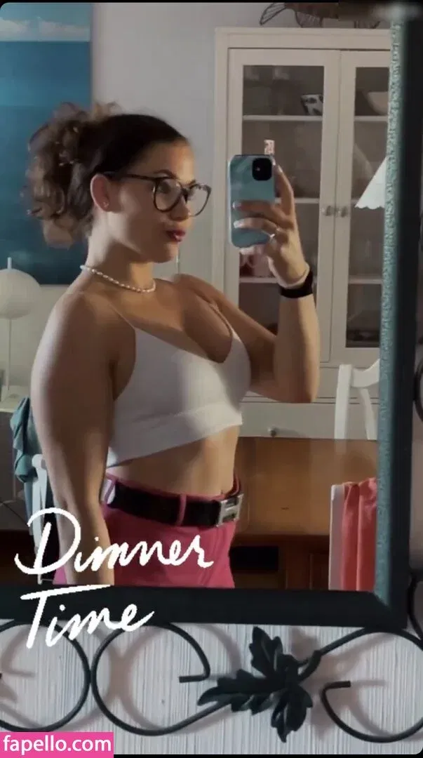 alisa_mach Onlyfans Photo Gallery 