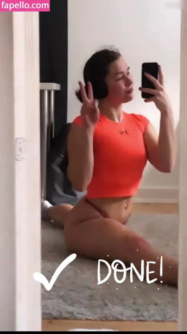 alisa_mach Onlyfans Photo Gallery 