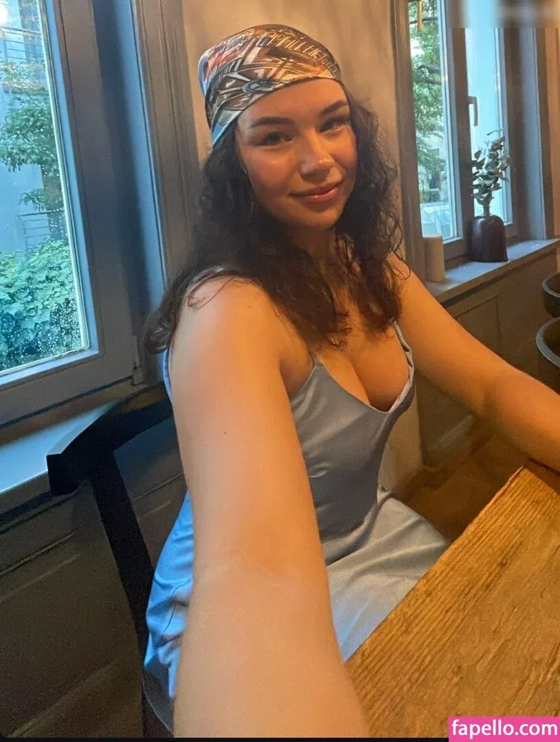 alisa_mach Onlyfans Photo Gallery 