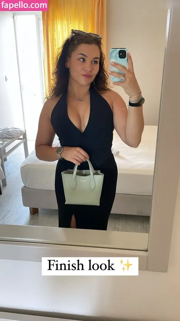 alisa_mach Onlyfans Photo Gallery 