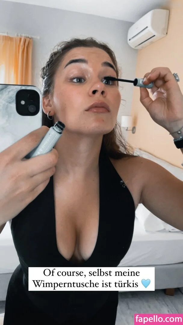 alisa_mach Onlyfans Photo Gallery 