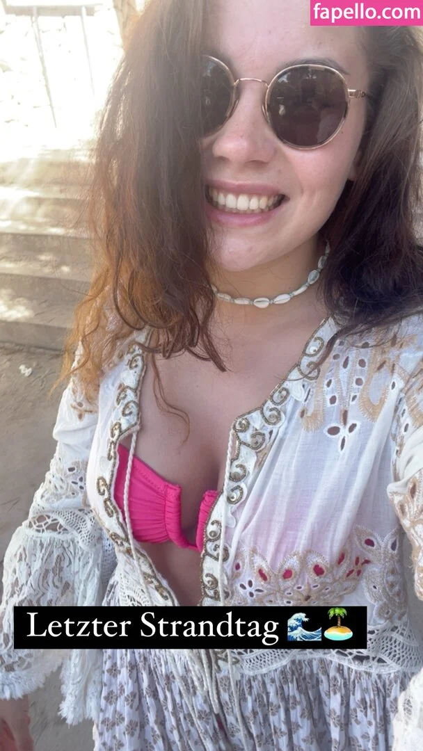 alisa_mach Onlyfans Photo Gallery 