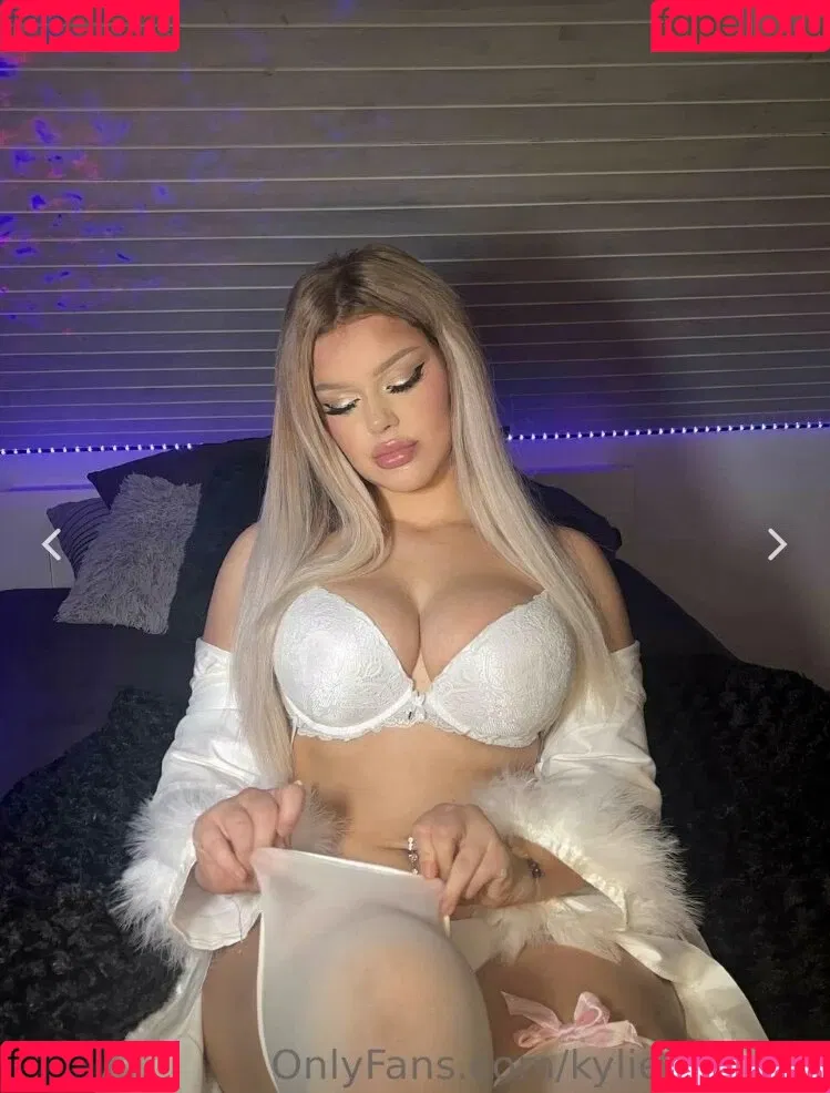 Kyliesweetie Onlyfans Photo Gallery 